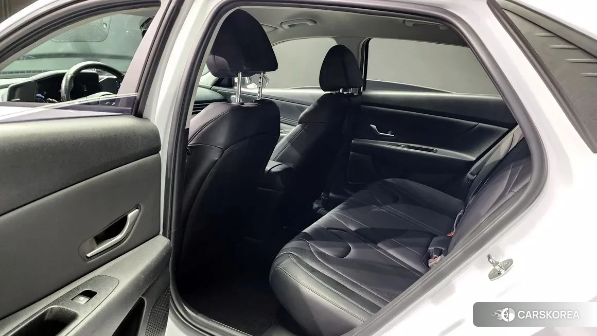 Hyundai Avante Hybrid (CN7) 2020 из Кореи, фото 4