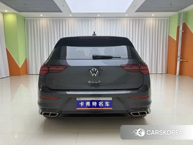 Volkswagen Golf 2022 Черный из Китая, фото 4