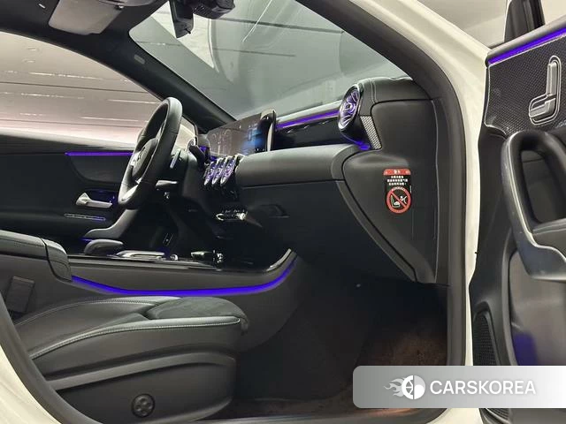 Mercedes-Benz Class A 2021 Белый из Китая, фото 4