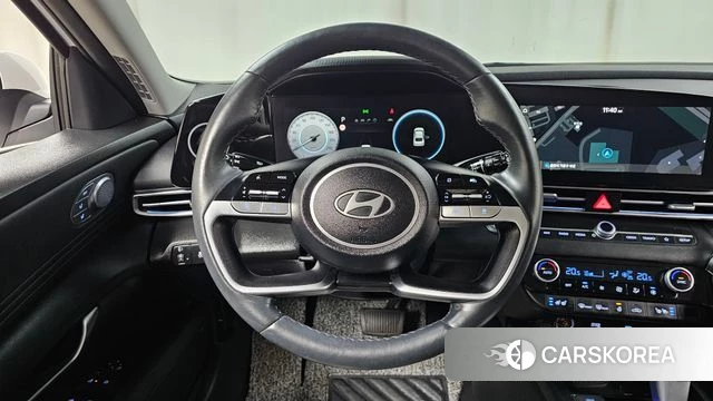 Hyundai The New Avante (CN7) 2023 Белый из Кореи, фото 4