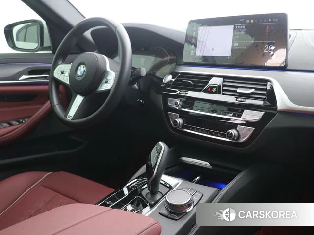 BMW 5 series 2024 Белый из Китая, фото 4