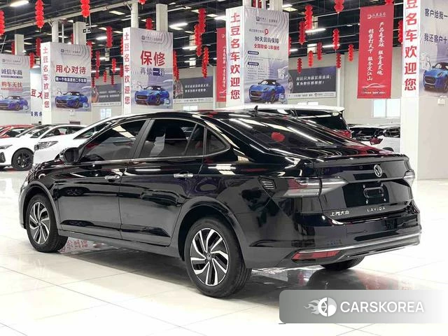 Volkswagen Lavida 2023 Черный из Китая, фото 4