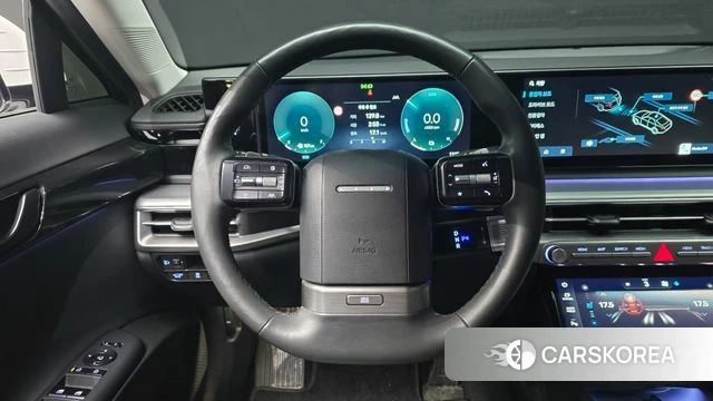 Hyundai Grandeur Hybrid (GN7) 2023 Белый из Кореи, фото 4