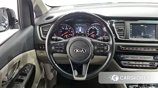 Kia The New Carnival 2018 Черный из Кореи, фото 4