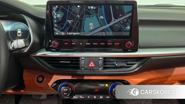 Kia The New K3 2nd generation 2021 Белый из Кореи, фото 4