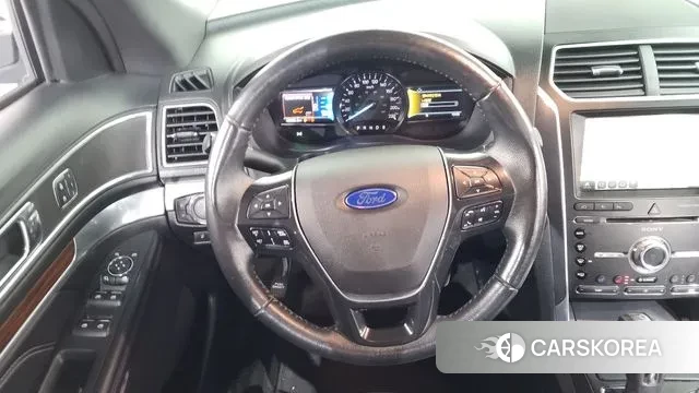 Ford Explorer 2018 Черный из Кореи, фото 4