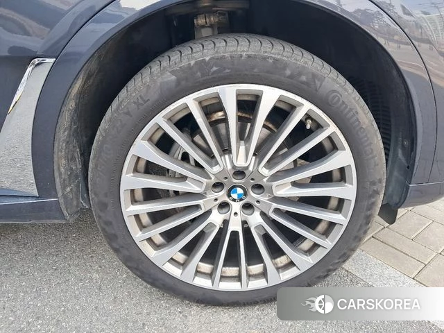 BMW X7 (G07) 2020 Серый из Кореи, фото 4