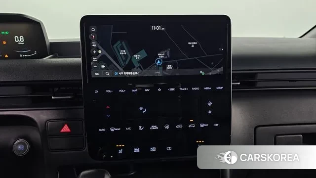 Hyundai Staria 2023 Белый из Кореи, фото 4