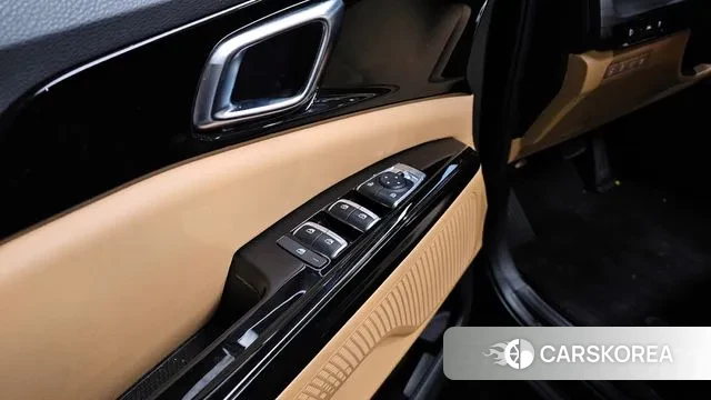 Kia Carnival 4th generation 2023 Черный из Кореи, фото 4