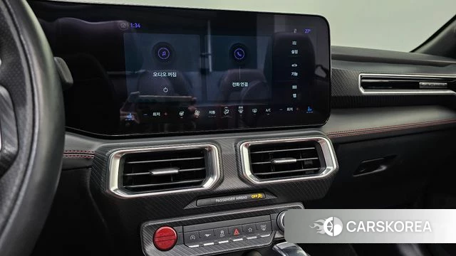 Ford Mustang 7th Generation 2024 Черный из Кореи, фото 4
