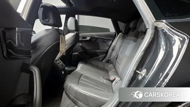 Audi A5 (F5) 2019 Черный из Кореи, фото 4