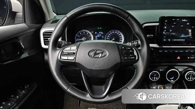 Hyundai Venue 2022 Серебристо-серый из Кореи, фото 4