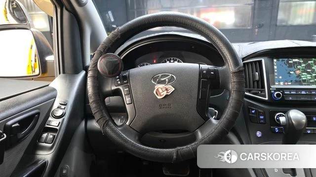 Hyundai The New Grand Starex 2018 Желтый из Кореи, фото 4