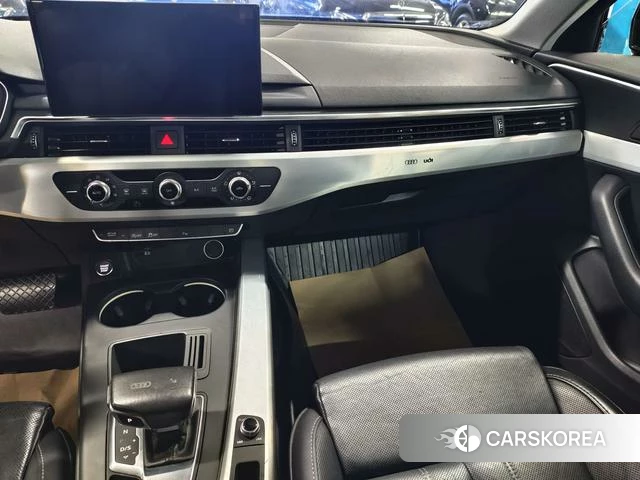 Audi A4L 2023 Белый из Китая, фото 4