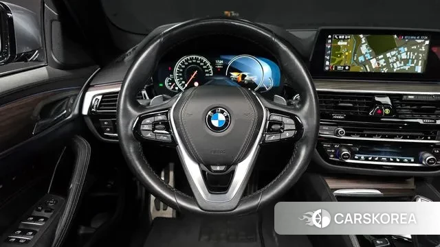 BMW 5 Series (G30) 2018 Серый из Кореи, фото 4
