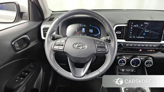 Hyundai Venue 2025 Серебряный из Кореи, фото 4