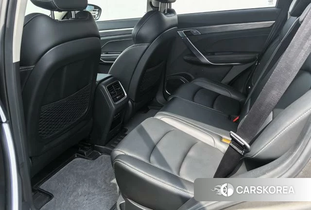 Geely Automobile Boyue 2021 Темно-серый из Китая, фото 4