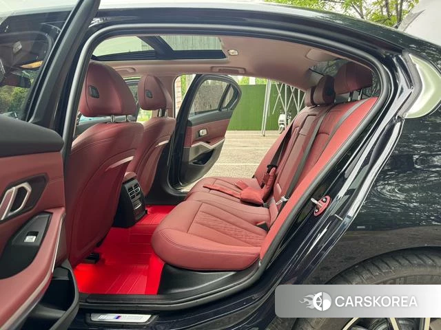 BMW 3 series 2025 Черный из Китая, фото 4