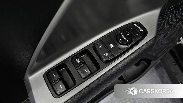 Kia Niro Plus 2022 Черный из Кореи, фото 4