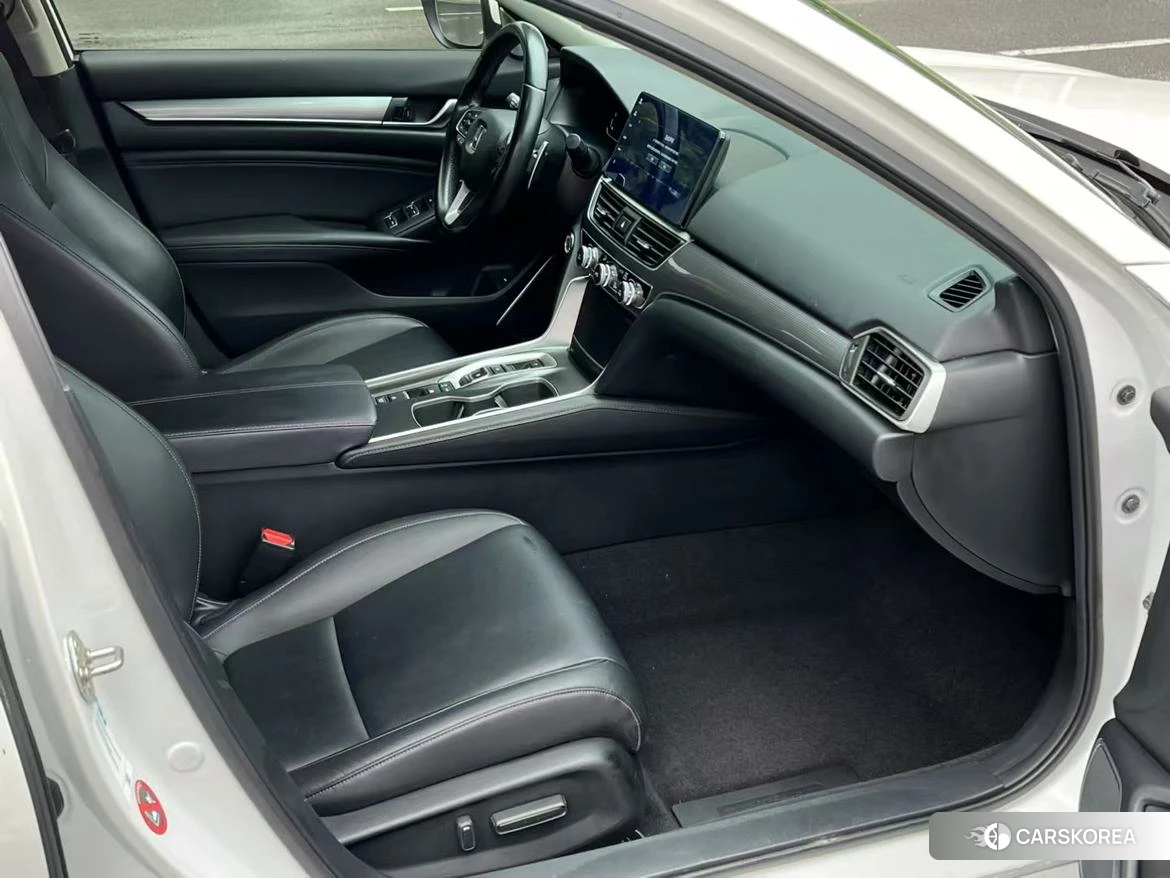 Honda Accord 2021 Белый из Китая, фото 4