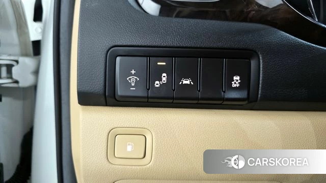 Kia The New Carnival 2018 Белый из Кореи, фото 4