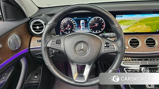Mercedes-Benz E-Class W213 2018 Белый из Кореи, фото 4