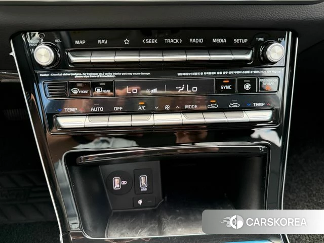Kia K7 Premier 2019 Белый из Кореи, фото 4