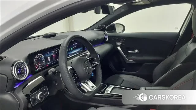 Mercedes-Benz A-Class W177 2025 Белый из Кореи, фото 4