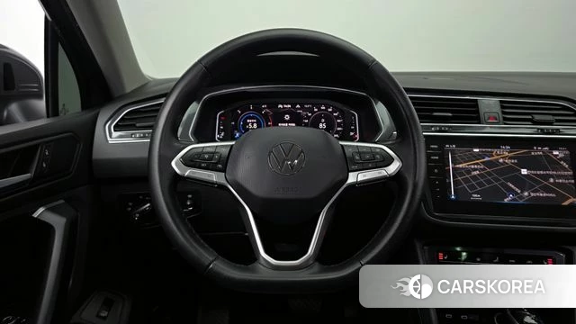 Volkswagen Tiguan second Generation 2021 Серый из Кореи, фото 4