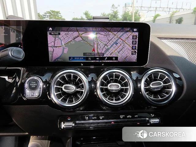 Mercedes-Benz GLA - Class H247 2020 Белый из Кореи, фото 4