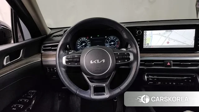 Kia K5 3rd generation 2023 Черный из Кореи, фото 4