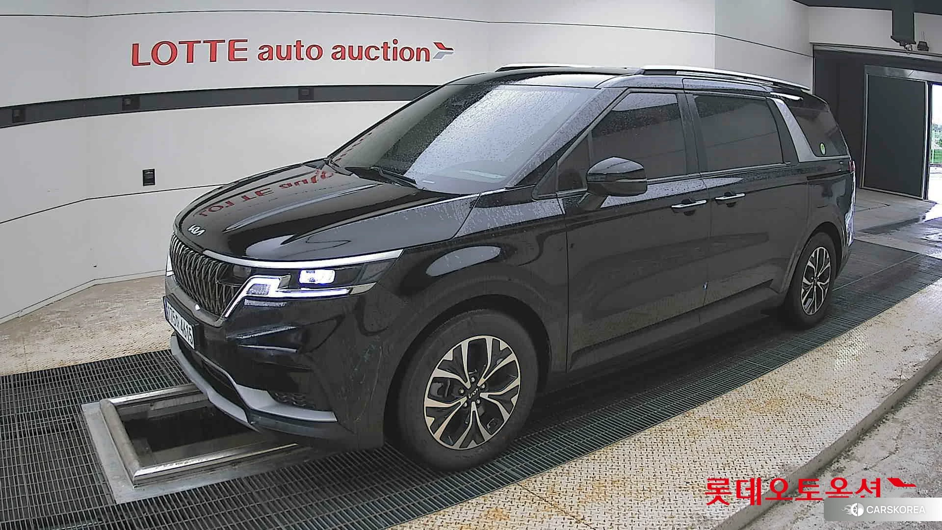 Kia Carnival 2023 Aurora Black Pearl из Кореи, фото 4