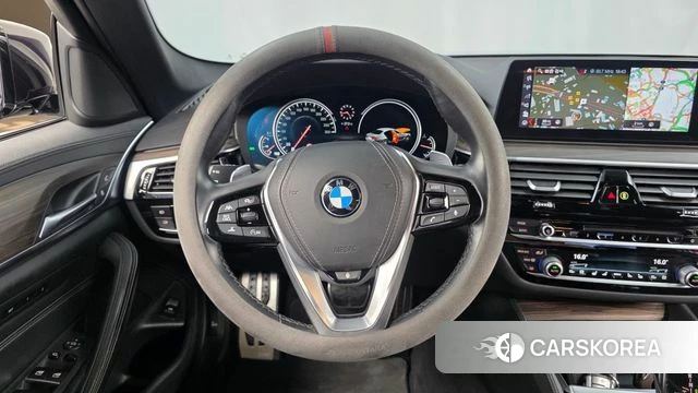 BMW 5 Series (G30) 2018 Черный из Кореи, фото 4