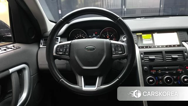 Land Rover Discovery Sports 2018 Черный из Кореи, фото 4