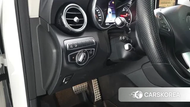 Mercedes-Benz GLC-Class X253 2018 Белый из Кореи, фото 4