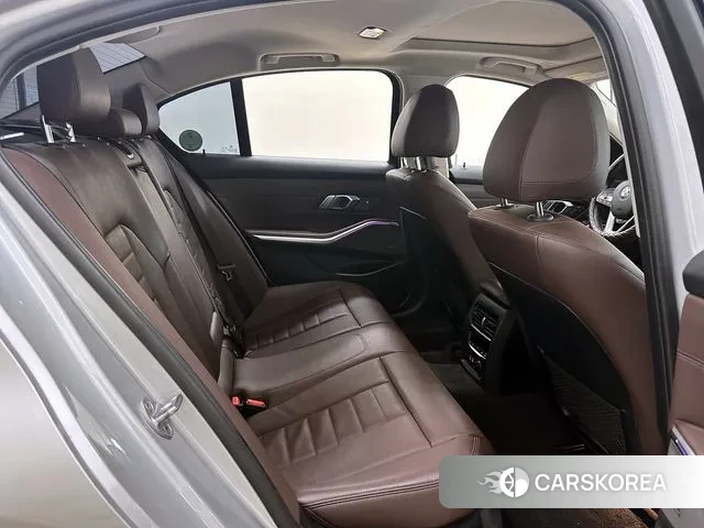 BMW 3 Series (G20) 2019 Серебряный из Кореи, фото 4