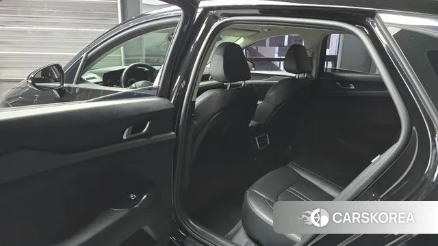 Kia K5 3rd generation 2023 Черный из Кореи, фото 4