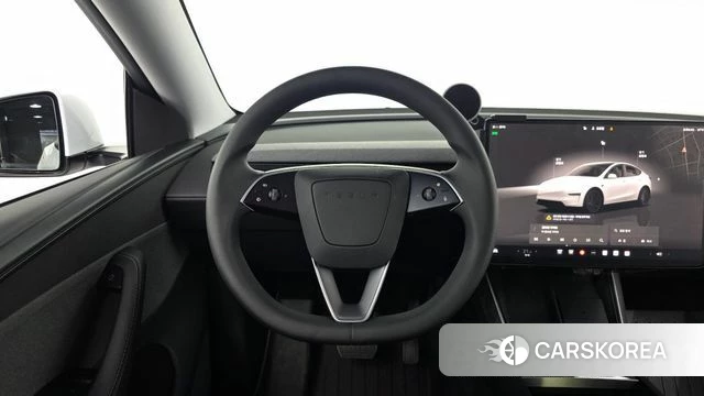 Tesla Model Y 2025 Белый из Кореи, фото 4