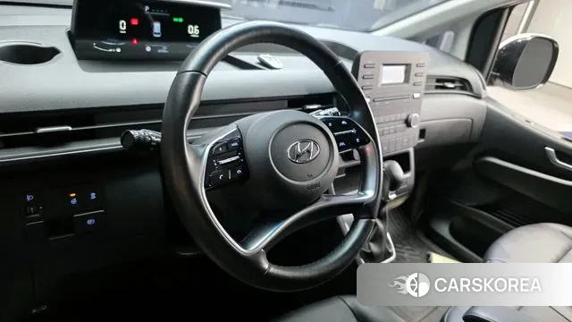 Hyundai Staria 2022 Белый из Кореи, фото 4