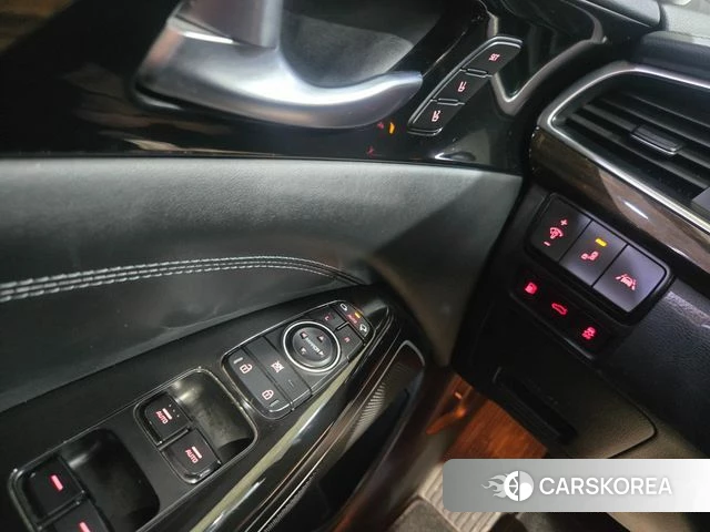 Kia Come New K7 2018 Серый из Кореи, фото 4