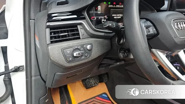 Audi A4 (B9) 2023 Белый из Кореи, фото 4