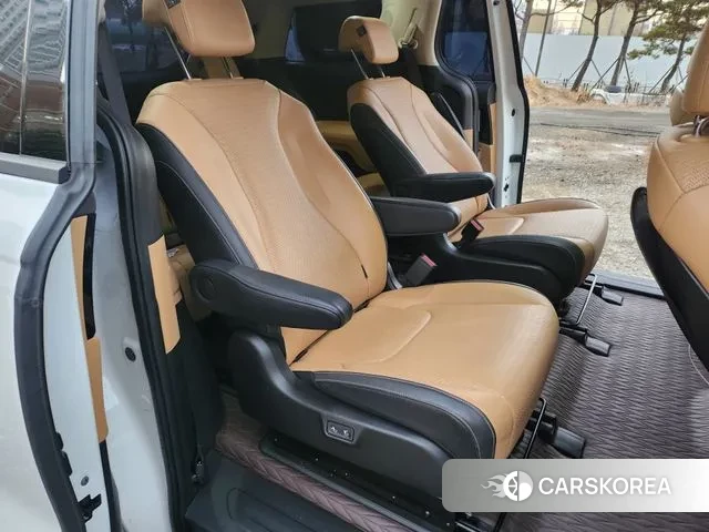 Kia Carnival 4th generation id 3645267 из Кореи 4