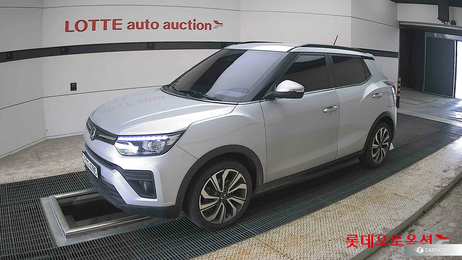 SsangYong Tivoli 2021 Silent Silver из Кореи, фото 4