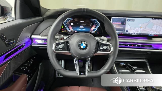 BMW 7 Series (G70) 2024 Белый из Кореи, фото 4