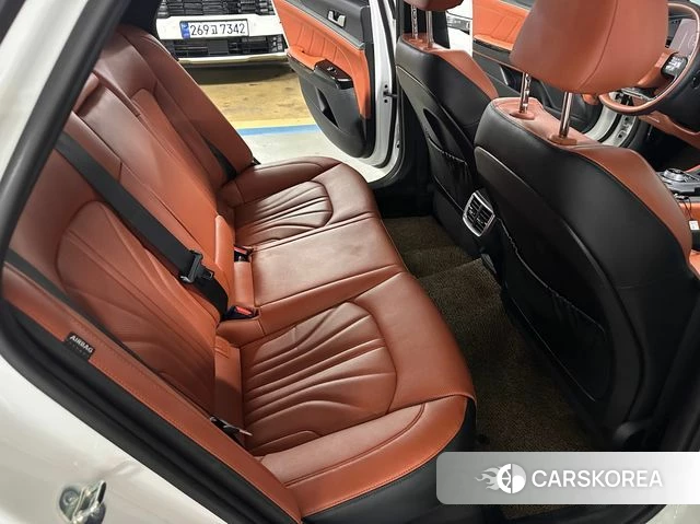 Kia The New K5 3rd generation 2025 Белый из Кореи, фото 4