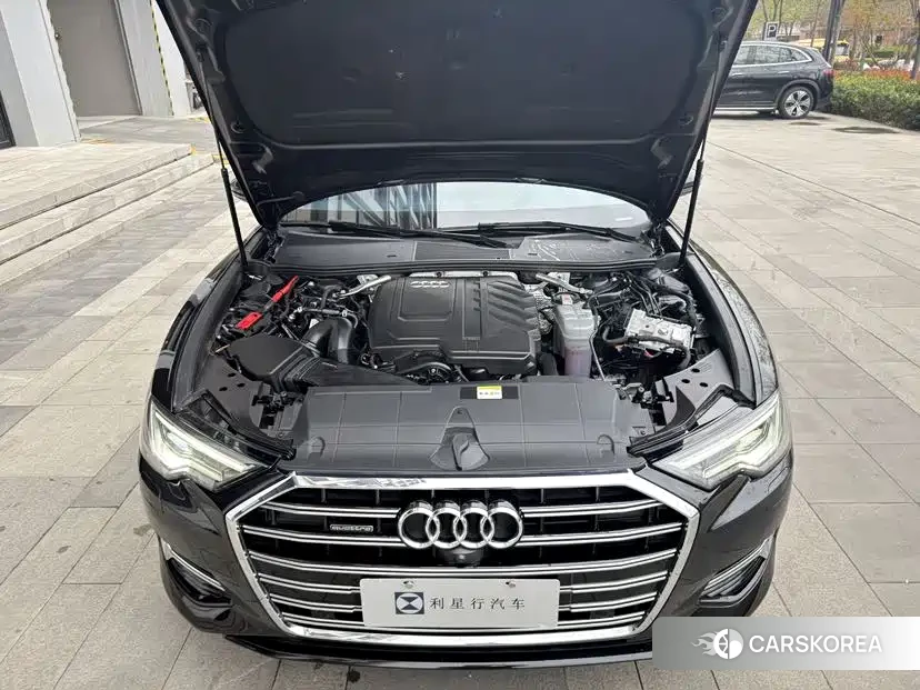 Audi A6L 2024 Черный из Китая, фото 4