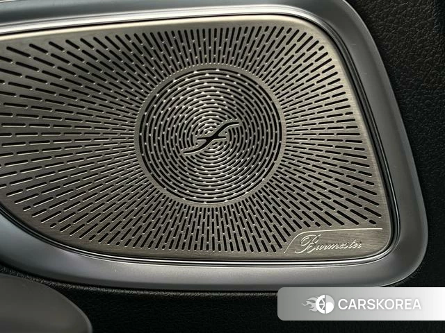 Mercedes-Benz C-class AMG 2025 Белый из Китая, фото 4