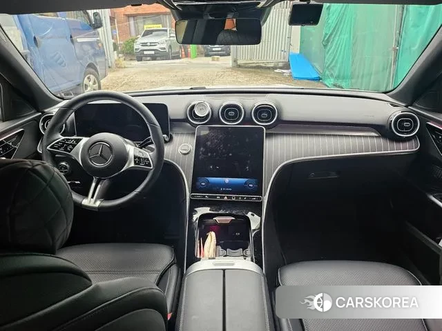 Mercedes-Benz C-Class W206 2024 Белый из Кореи, фото 4