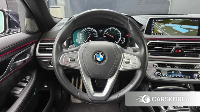 BMW 7 Series (G11) 2018 Черный из Кореи, фото 4