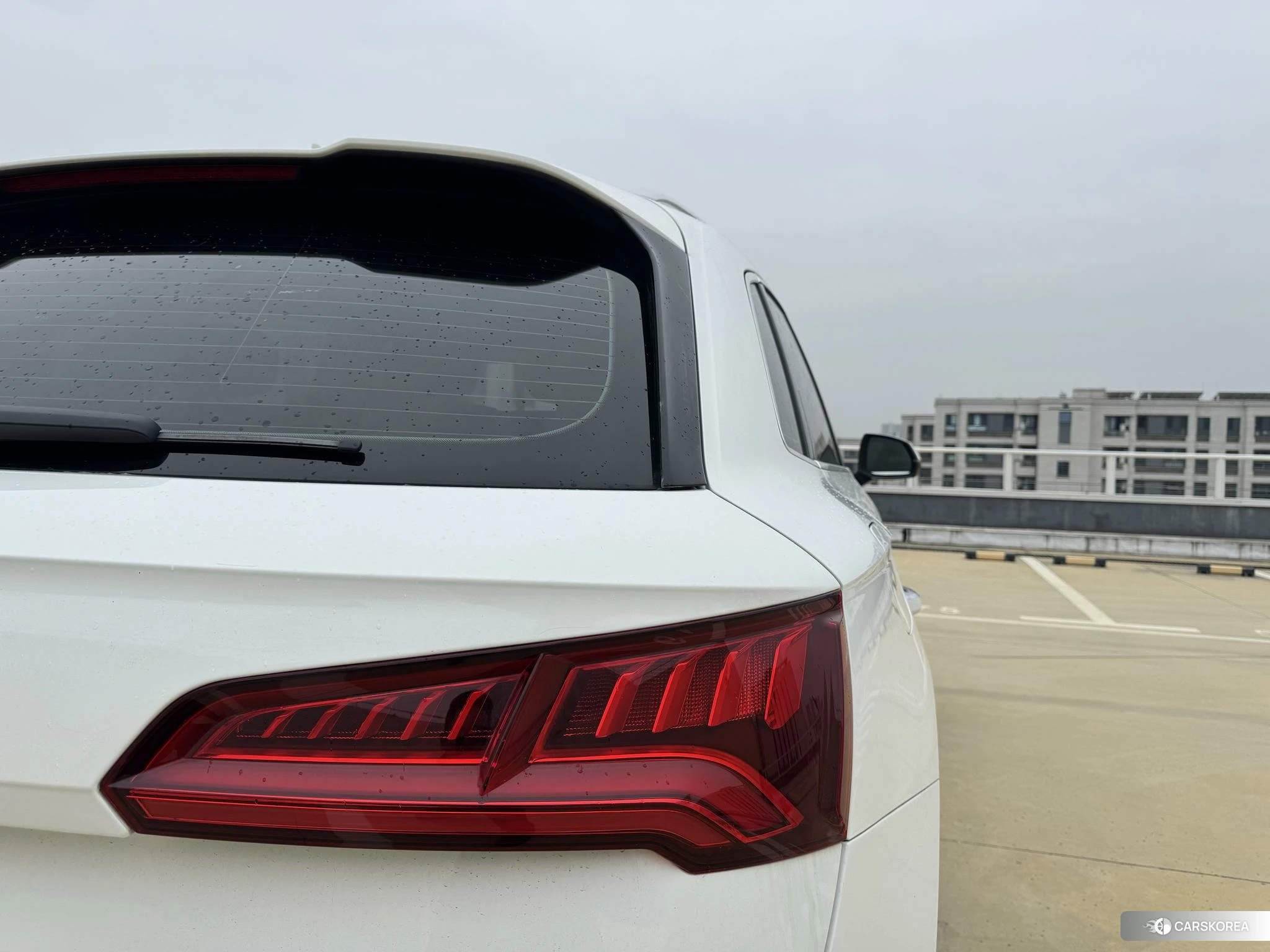 Audi Q5L 2019 Белый из Китая, фото 4